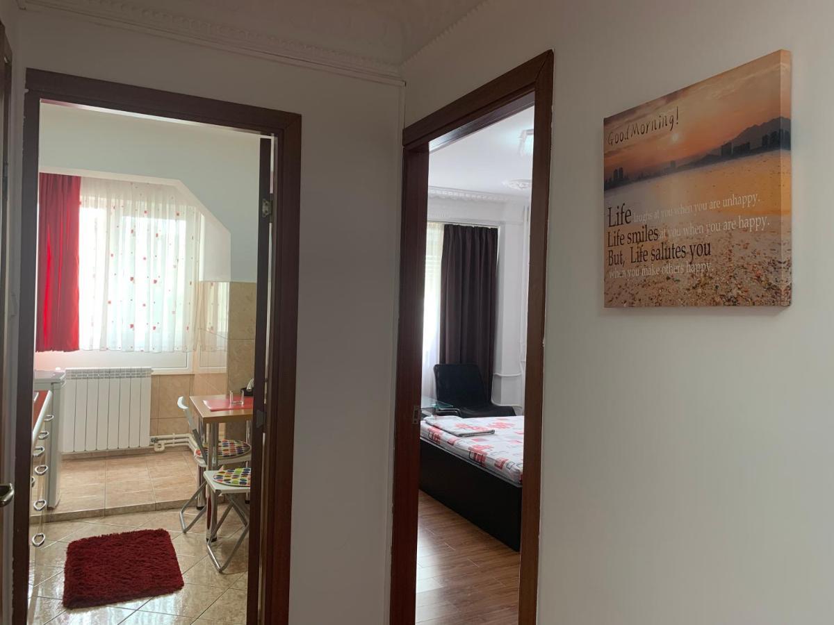 Galaţi Center Apartment מראה חיצוני תמונה