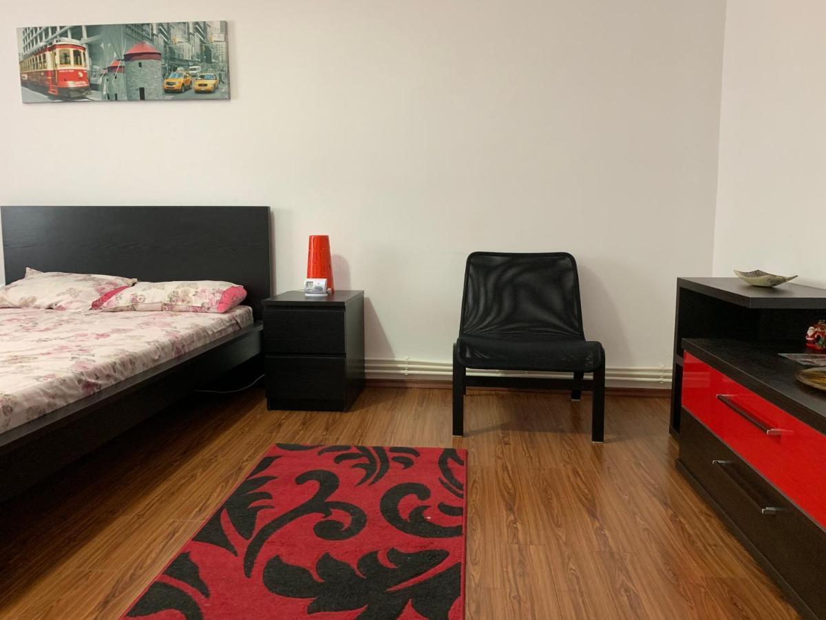 Galaţi Center Apartment מראה חיצוני תמונה
